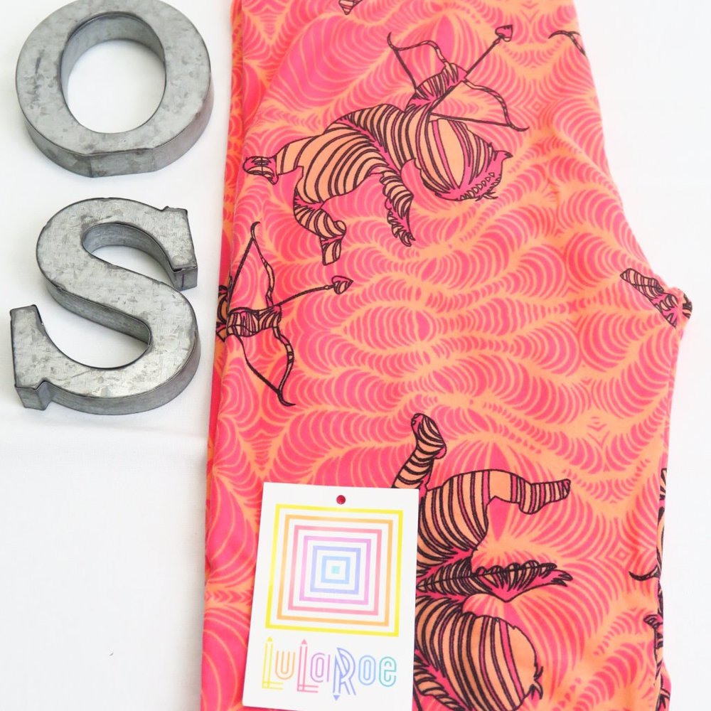 NWT LuLaRoe Leggings One Size / OS Cupid Cherub